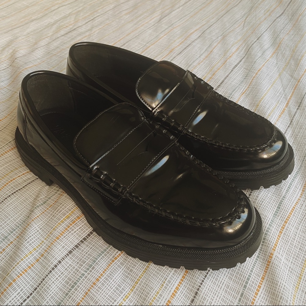 Zara Black Loafers